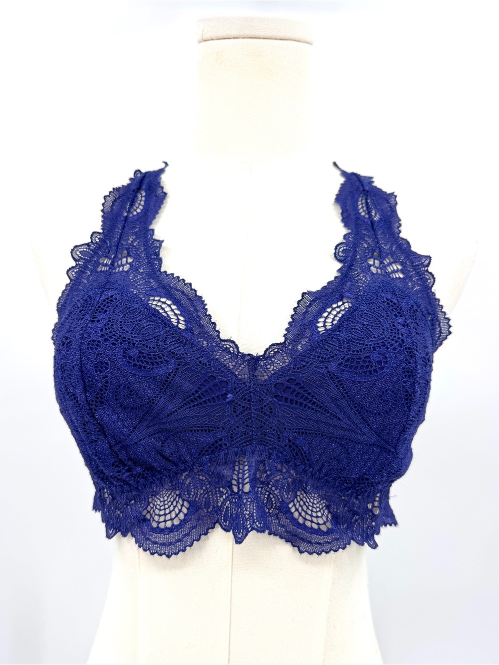 Fleurt Scalloped Lace Bralette in Deep purple racer back